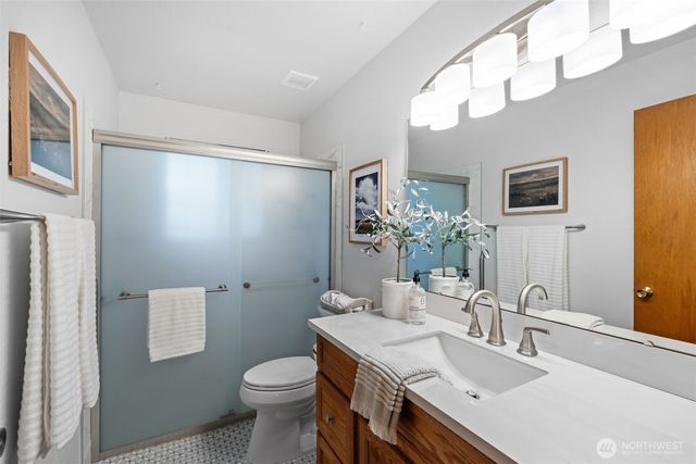 202 Fir Drive NW, Gig Harbor, WA 98335