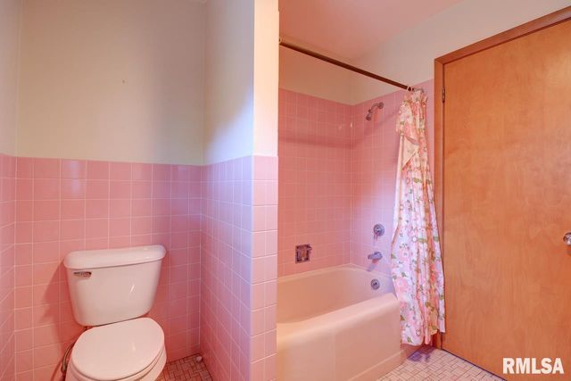 910 2ND Avenue S, Clinton, IA 52732