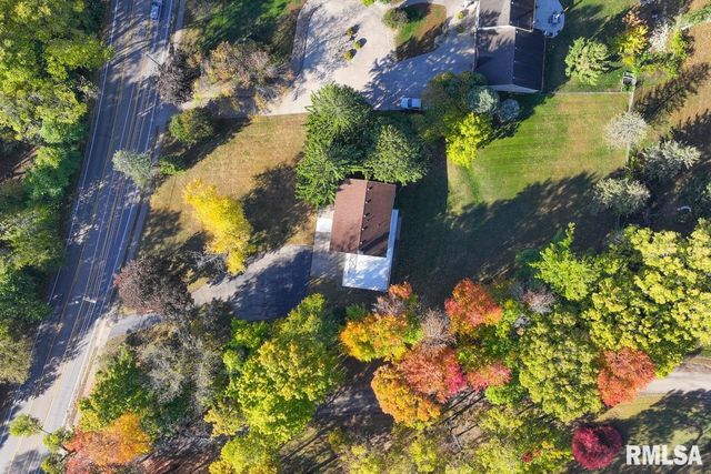 910 2ND Avenue S, Clinton, IA 52732