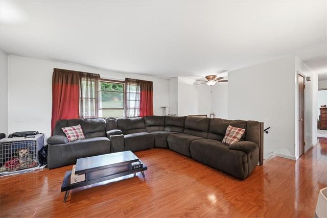 2279 Taylor Drive, Upper Saucon Twp, PA 18034