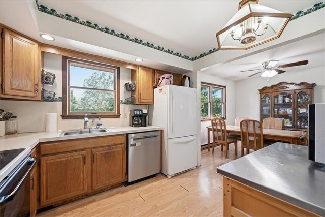 2279 Taylor Drive, Upper Saucon Twp, PA 18034
