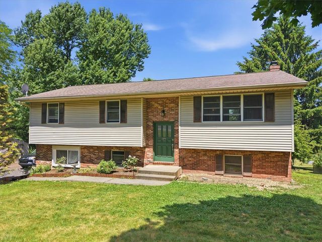 2279 Taylor Drive, Upper Saucon Twp, PA 18034
