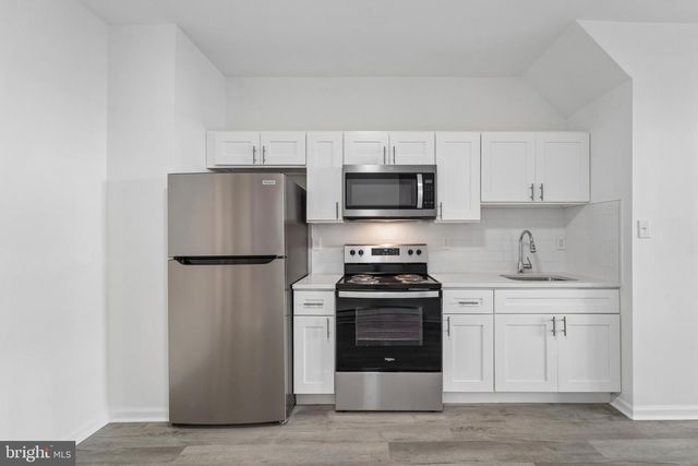 2611 N 23RD ST, Philadelphia, PA 19132
