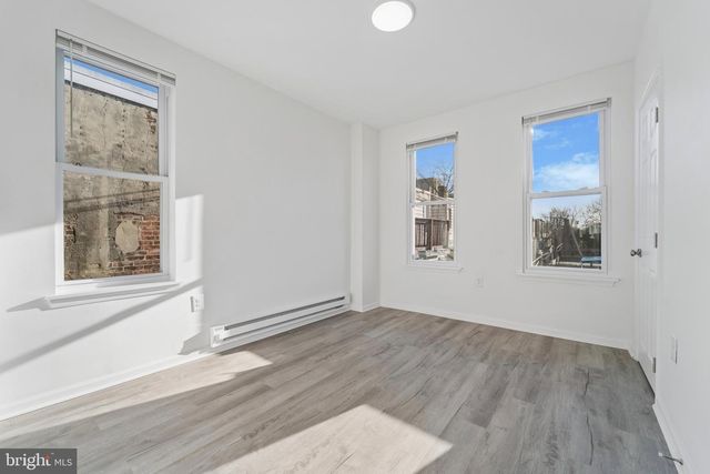 2611 N 23RD ST, Philadelphia, PA 19132