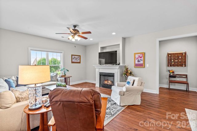 828 Wisteria Way, Salisbury, NC 28146