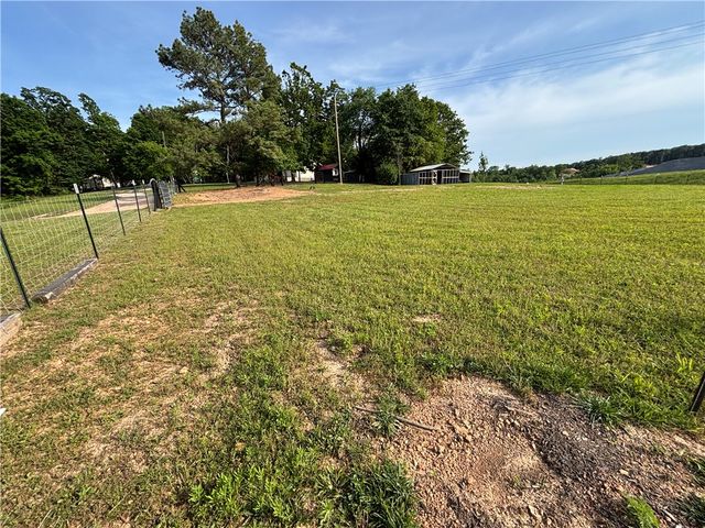 15282 Burgin Valley Road, Gravette, AR 72736