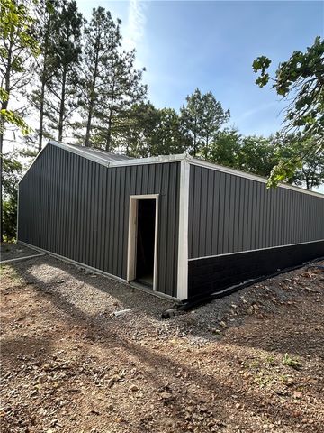 15282 Burgin Valley Road, Gravette, AR 72736