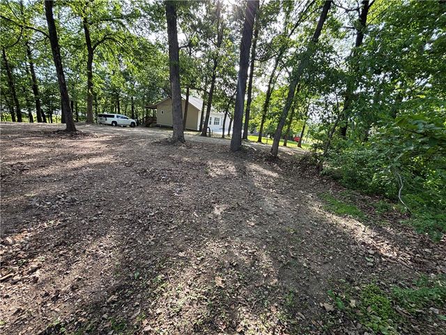 15282 Burgin Valley Road, Gravette, AR 72736