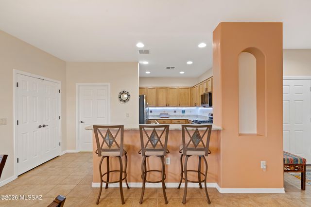 2325 S Via Anzavita, Green Valley, AZ 85614