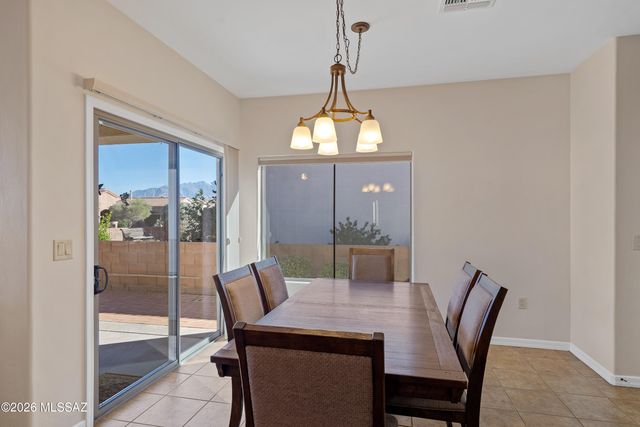 2325 S Via Anzavita, Green Valley, AZ 85614