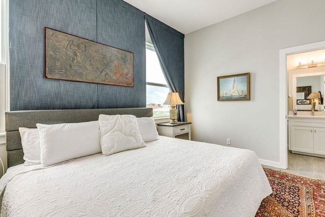 603 E Avenue G 204, Port Aransas, TX 78373