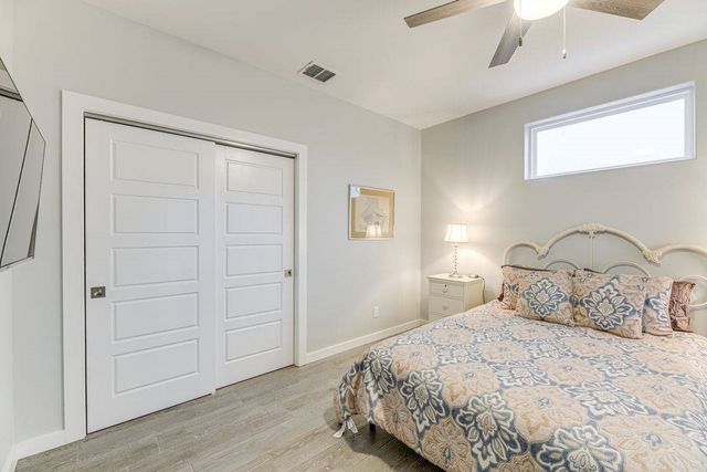 603 E Avenue G 204, Port Aransas, TX 78373
