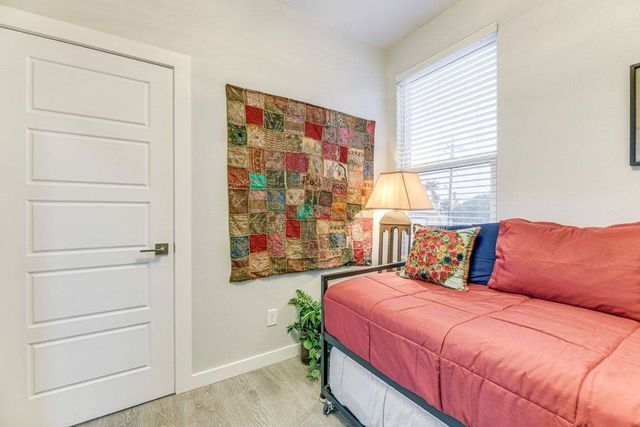 603 E Avenue G 204, Port Aransas, TX 78373