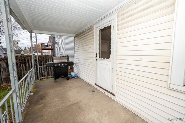 397 Sanders Road, Buffalo, NY 14216