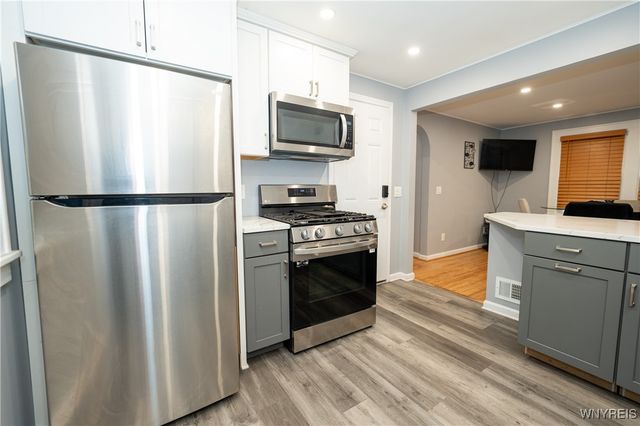 397 Sanders Road, Buffalo, NY 14216