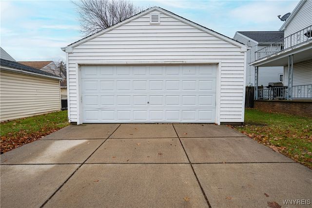 397 Sanders Road, Buffalo, NY 14216