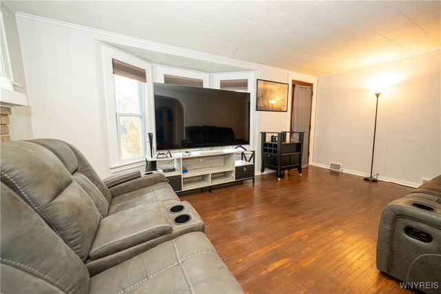 397 Sanders Road, Buffalo, NY 14216