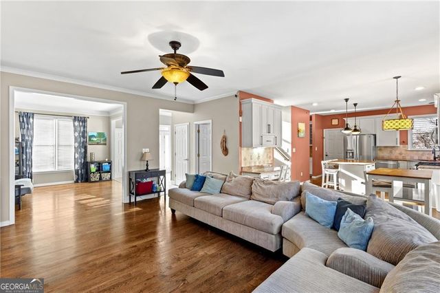 1023 Hawk Creek Trail, Lawrenceville, GA 30043