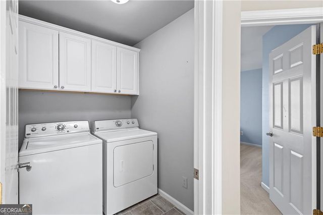 1023 Hawk Creek Trail, Lawrenceville, GA 30043