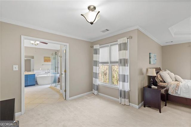 1023 Hawk Creek Trail, Lawrenceville, GA 30043