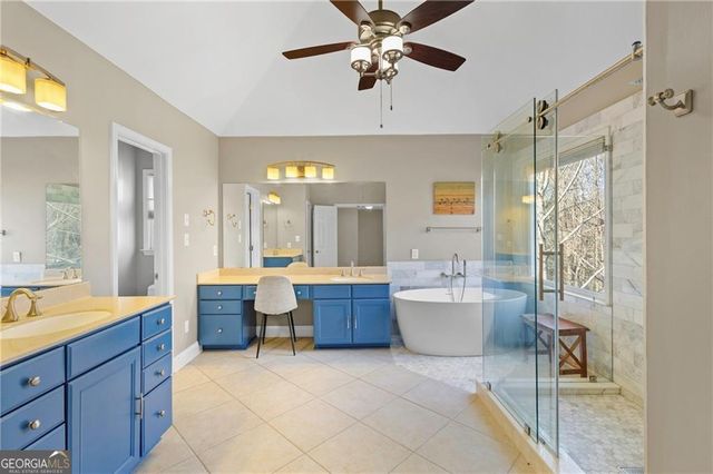 1023 Hawk Creek Trail, Lawrenceville, GA 30043