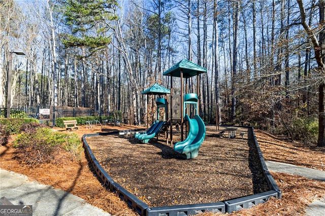 1023 Hawk Creek Trail, Lawrenceville, GA 30043