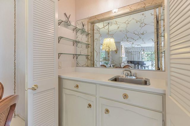 59 Skyline Crest Dr, Monterey, CA 93940