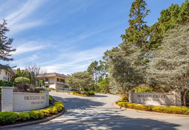 59 Skyline Crest Dr, Monterey, CA 93940