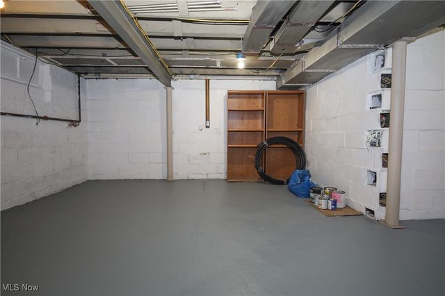 55490 National Road, Bridgeport, OH 43912