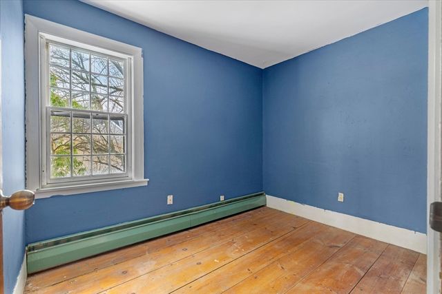 2 Country Club Dr, Halifax, MA 02338