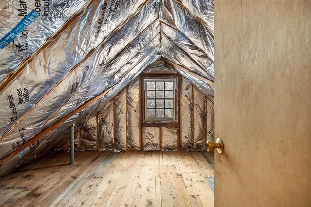 2 Country Club Dr, Halifax, MA 02338