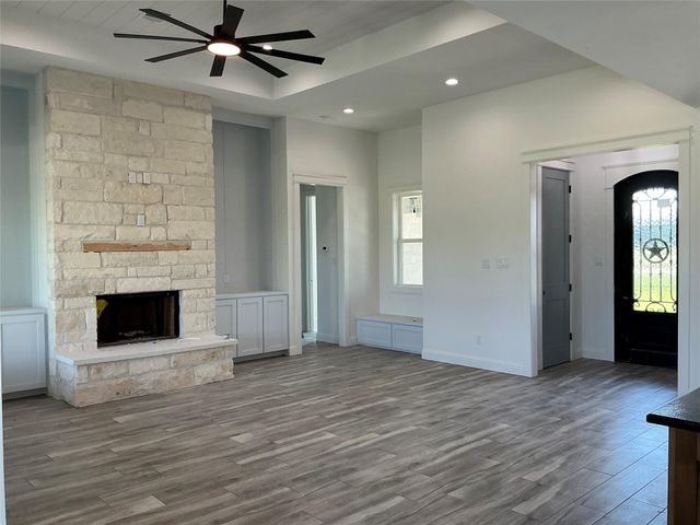 9974 Hidden Pond Drive, Iola, TX 77861