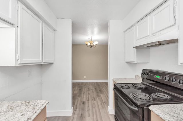 9700 Leawood Boulevard 1806, Houston, TX 77099