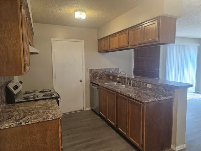 1331 S 124 Avenue E, Tulsa, OK 74128