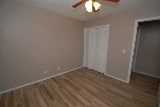 1331 S 124 Avenue E, Tulsa, OK 74128