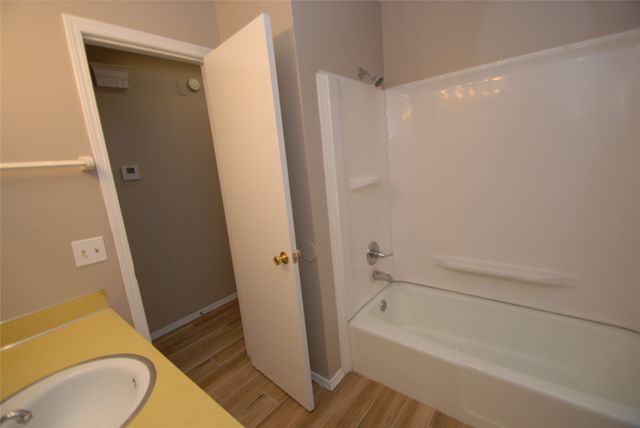 1331 S 124 Avenue E, Tulsa, OK 74128