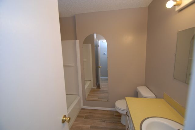 1331 S 124 Avenue E, Tulsa, OK 74128