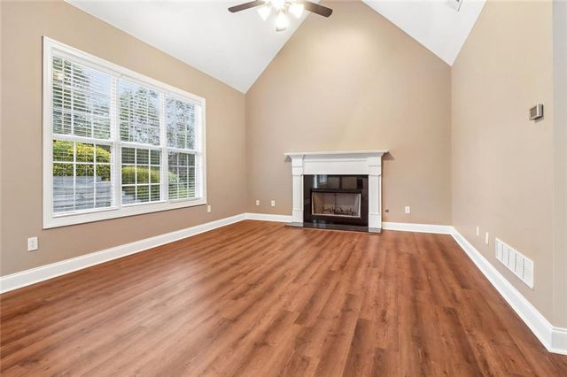 5751 Vinings Place Court SE, Mableton, GA 30126