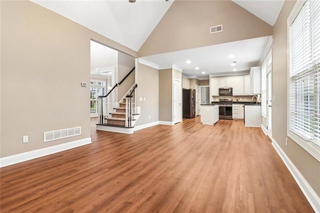 5751 Vinings Place Court SE, Mableton, GA 30126