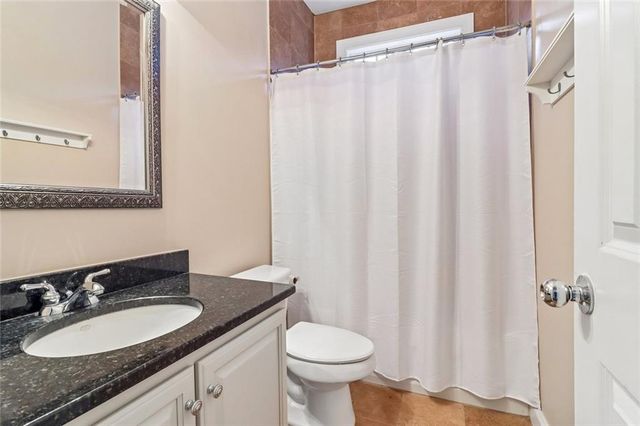 5751 Vinings Place Court SE, Mableton, GA 30126