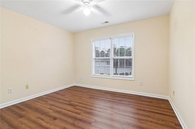 5751 Vinings Place Court SE, Mableton, GA 30126