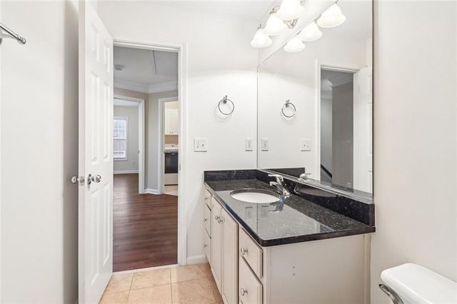 5751 Vinings Place Court SE, Mableton, GA 30126