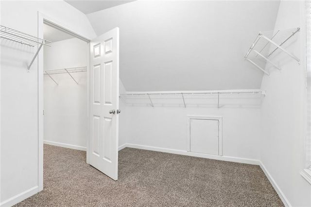 5751 Vinings Place Court SE, Mableton, GA 30126