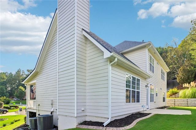5751 Vinings Place Court SE, Mableton, GA 30126