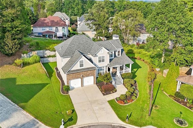 5751 Vinings Place Court SE, Mableton, GA 30126