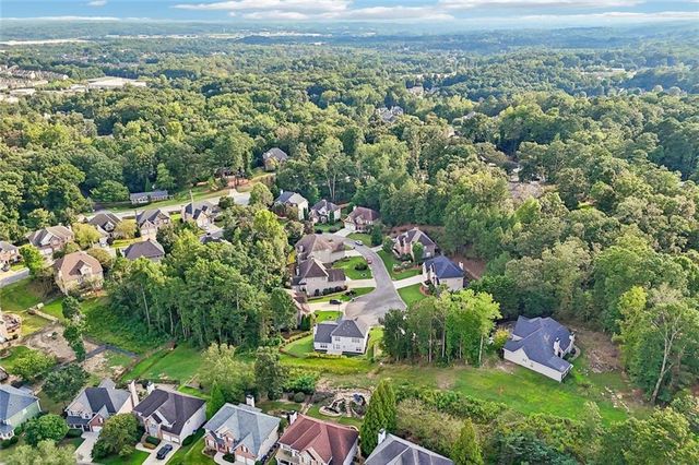 5751 Vinings Place Court SE, Mableton, GA 30126