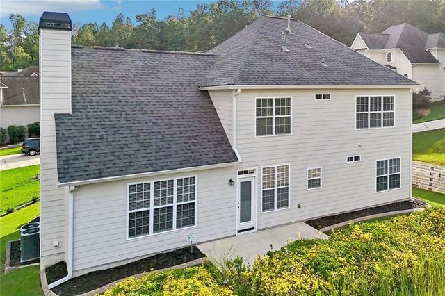 5751 Vinings Place Court SE, Mableton, GA 30126
