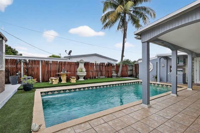 7120 Wilson St, Hollywood, FL 33024