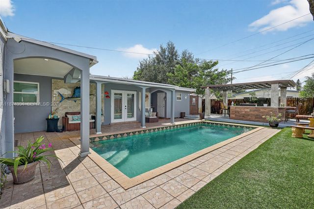 7120 Wilson St, Hollywood, FL 33024