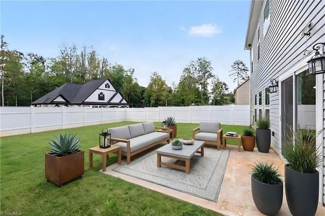 739 Petree Road, Winston-salem, NC 27106